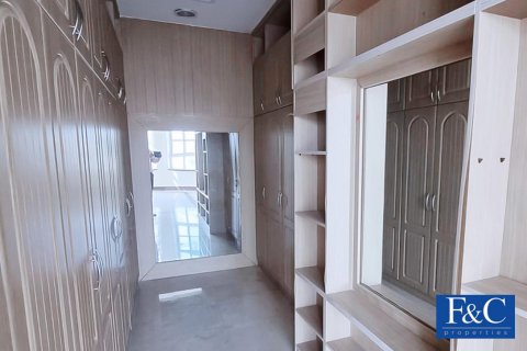 Üürile anda villa asukohaga Al Barsha, Dubai, AÜE: 6 magamistoaga, 1393.5 m² Nr 44806 - pilt 5