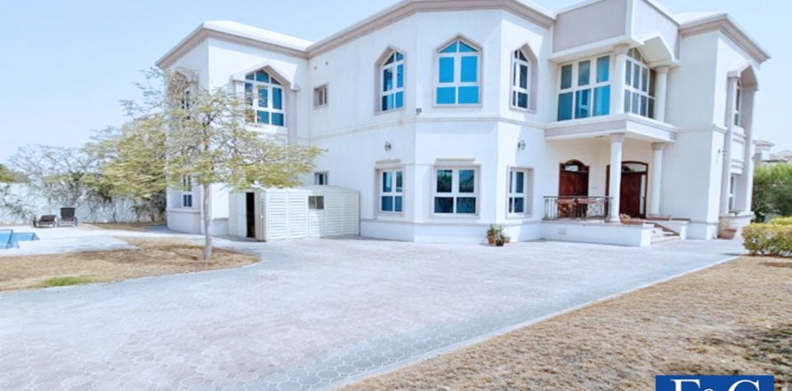 Villa asukohaga Umm Suqeim, Dubai, AÜE: 5 magamistoaga, 1419.5 m² Nr 44574