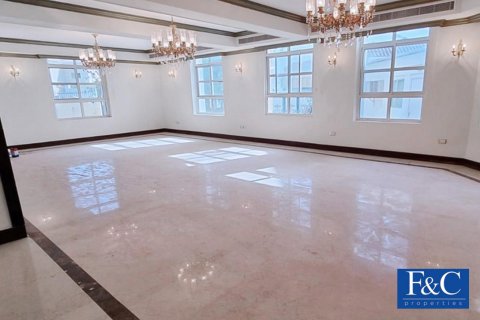 Üürile anda villa asukohaga Al Barsha, Dubai, AÜE: 6 magamistoaga, 1393.5 m² Nr 44806 - pilt 4