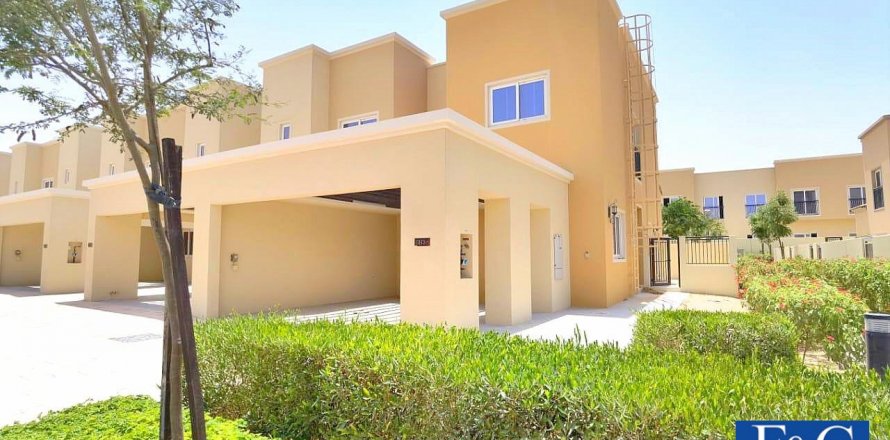 Ridamaja asukohaga Dubai Land, Dubai, AÜE: 2 magamistoaga, 162.2 m² Nr 44632