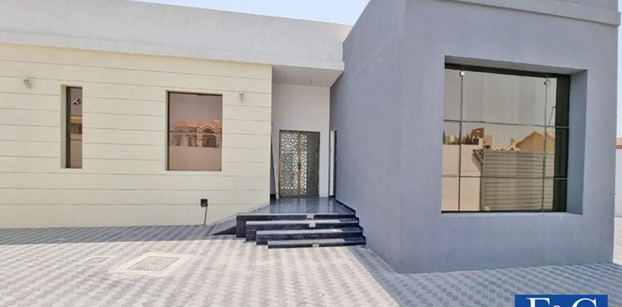 Villa asukohaga Al Barsha, Dubai, AÜE: 4 magamistoaga, 1356.3 m² Nr 44976