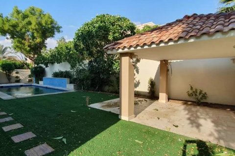 Müüa villa asukohaga Arabian Ranches, Dubai, AÜE: 6 magamistoaga, 755 m² Nr 50174 - pilt 4