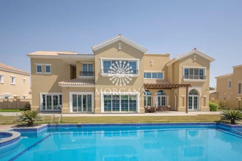 Müüa villa asukohaga Arabian Ranches, Dubai, AÜE: 7 magamistoaga, 2351 m² Nr 50670 - pilt 1