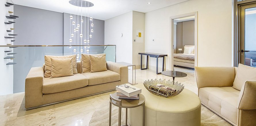 Korter asukohaga THE 8 asukohaga Palm Jumeirah, Dubai, AÜE: 3 magamistoaga, 428 m² Nr 47270