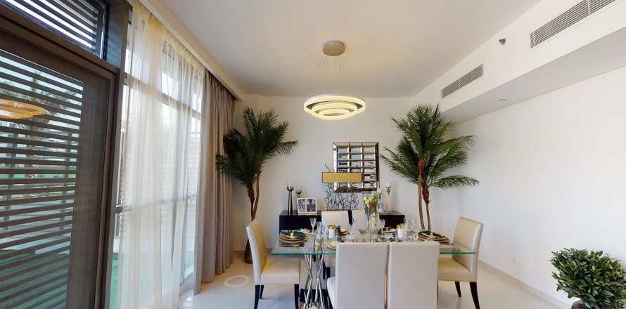 Korter asukohaga GOLF TOWN asukohaga Dubai, AÜE: 3 magamistoaga, 220 m² Nr 47294