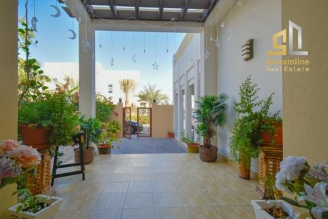 Müüa villa asukohaga Mudon, Dubai, AÜE: 5 magamistoaga, 617.99 m² Nr 63247 - pilt 19