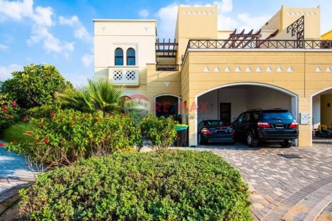 Villa asukohaga Mudon, Dubai, AÜE: 4 magamistoaga Nr 67258 - pilt 1