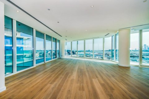 Müüa korter on the Saadiyat Island, Abu Dhabi, AÜE: 4 magamistoaga, 487 m² Nr 76463 - pilt 5