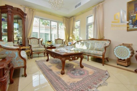 Müüa villa asukohaga Mudon, Dubai, AÜE: 5 magamistoaga, 617.99 m² Nr 63247 - pilt 20