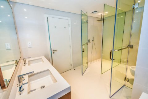 Müüa korter on the Saadiyat Island, Abu Dhabi, AÜE: 4 magamistoaga, 487 m² Nr 76463 - pilt 15
