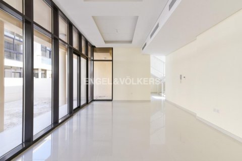 ویلا برای فروش در  DAMAC Hills (Akoya by DAMAC)، Dubai، امارات متحده عربی  3 خوابه ، 253.81 متر مربع ، شماره 17998 - تصویر 2