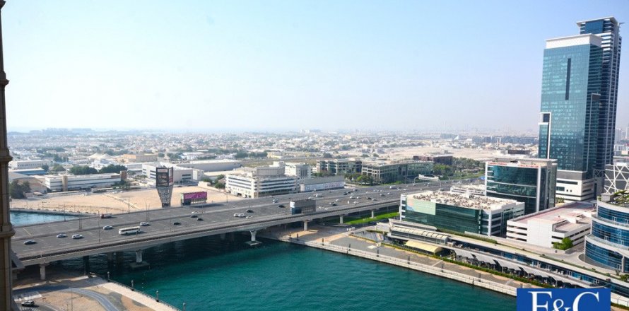 آپارتمان در Business Bay، Dubai ، امارات متحده عربی 2 خوابه ، 126.2 متر مربع.  شماره 44577