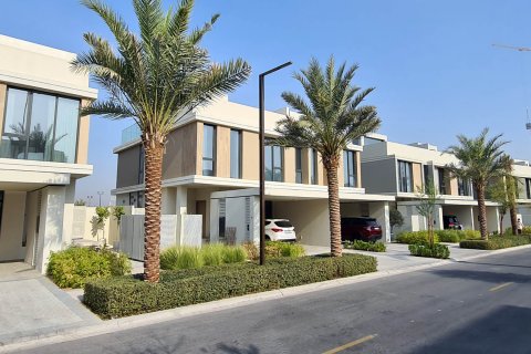 پروژه توسعه CLUB VILLAS در Dubai Hills Estate، Dubai، امارات متحده عربی شماره 61558