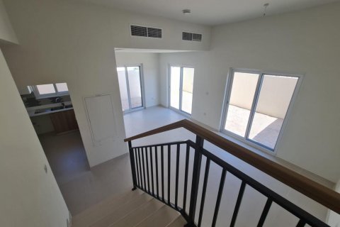 خانه شهری برای فروش در  Dubai Land، Dubai، امارات متحده عربی  4 خوابه ، 2476 متر مربع ، شماره 79849 - تصویر 19