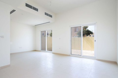 خانه شهری برای فروش در  Dubai Land، Dubai، امارات متحده عربی  2 خوابه ، 1766 متر مربع ، شماره 81234 - تصویر 5