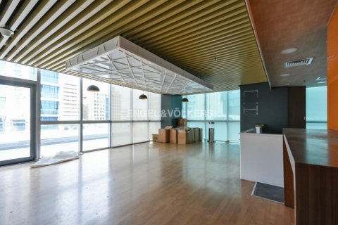 Liikekiinteistö Deira, Dubai, Arabiemiraatit 1588.63 m2 № 18591 - kuva 1