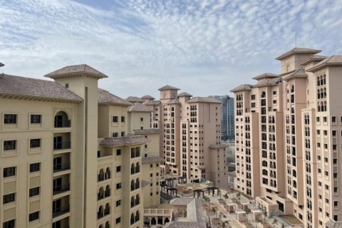 Huoneisto Jumeirah Golf Estates, Dubai, Arabiemiraatit 3 makuuhuonetta, 167.87 m2 № 18492 - kuva 16