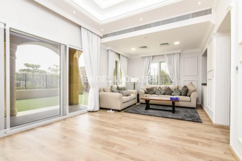 Huvila Serena, Dubai, Arabiemiraatit 3 makuuhuonetta, 236.53 m2 № 27754 - kuva 5