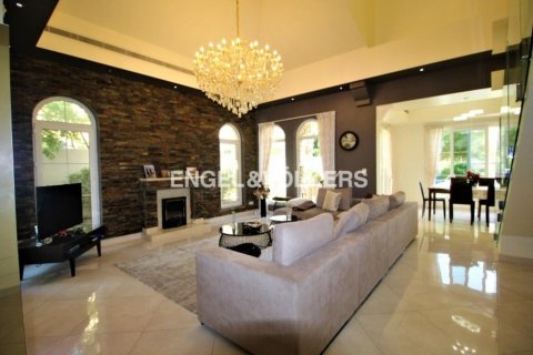 Huvila Arabian Ranches, Dubai, Arabiemiraatit 4 makuuhuonetta, 322.00 m2 № 28319 - kuva 6