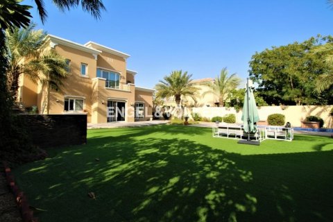 Huvila Arabian Ranches, Dubai, Arabiemiraatit 4 makuuhuonetta, 322.00 m2 № 28319 - kuva 2