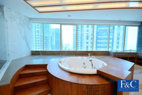 Kattohuoneisto LE REVE Dubai Marina, Arabiemiraatit 4 makuuhuonetta, 1333.1 m2 № 44953 - kuva 6