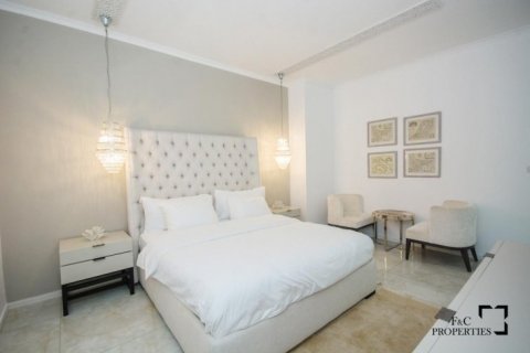 Huoneisto Downtown Dubai (Downtown Burj Dubai), Arabiemiraatit 3 makuuhuonetta, 241.6 m2 № 44682 - kuva 10