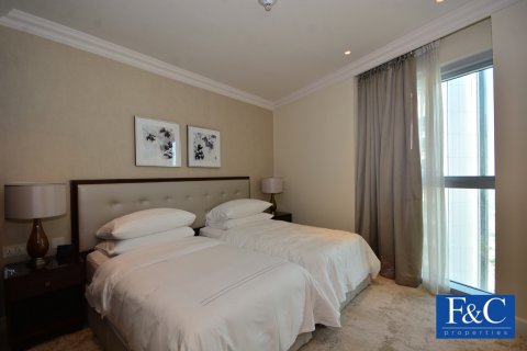 Huoneisto Downtown Dubai (Downtown Burj Dubai), Arabiemiraatit 3 makuuhuonetta, 185.2 m2 № 44701 - kuva 13