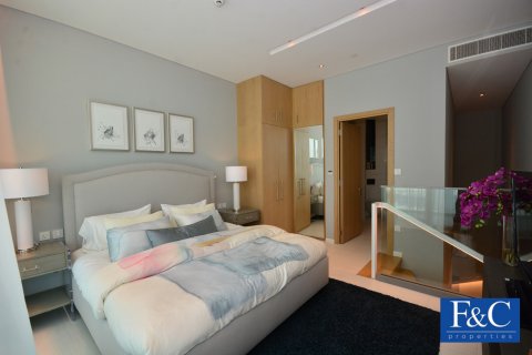 Huoneisto Business Bay, Dubai, Arabiemiraatit 1 makuuhuone, 112.9 m2 № 44762 - kuva 10