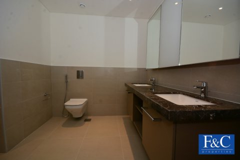 Huoneisto Downtown Dubai (Downtown Burj Dubai), Dubai, Arabiemiraatit 3 makuuhuonetta, 215.4 m2 № 44688 - kuva 22