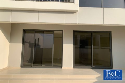 Kaupunkipientalo Akoya, Dubai, Arabiemiraatit 5 makuuhuonetta, 232.5 m2 № 45166 - kuva 16