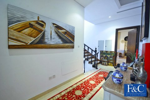 Huvila The Villa, Dubai, Arabiemiraatit 6 makuuhuonetta, 418.1 m2 № 44786 - kuva 13