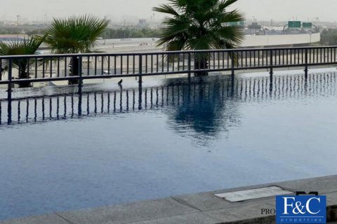 Huoneisto Business Bay, Dubai, Arabiemiraatit 1 makuuhuone, 145.7 m2 № 44774 - kuva 12