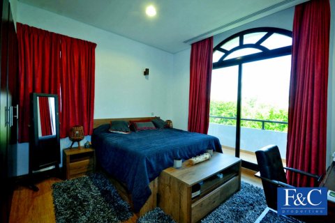 Huvila The Villa, Dubai, Arabiemiraatit 6 makuuhuonetta, 418.1 m2 № 44786 - kuva 19