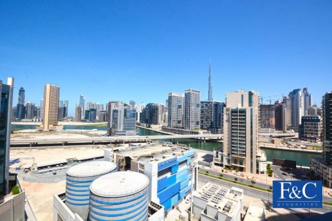Huoneisto Business Bay, Dubai, Arabiemiraatit 1 makuuhuone, 72.3 m2 № 44771 - kuva 12