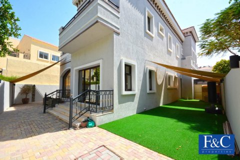 Huvila The Villa, Dubai, Arabiemiraatit 6 makuuhuonetta, 418.1 m2 № 44786 - kuva 28