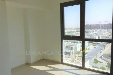 Huoneisto Town Square, Dubai, Arabiemiraatit 3 makuuhuonetta, 131.27 m2 № 47723 - kuva 8