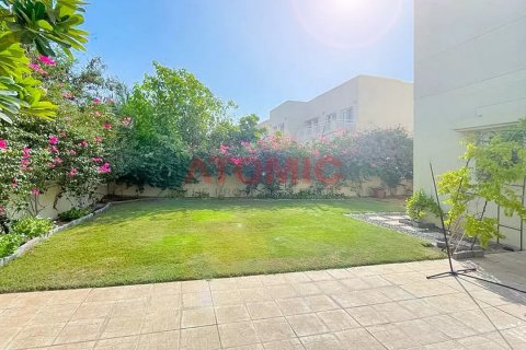 Huvila Meadows, Dubai, Arabiemiraatit 3 makuuhuonetta, 508 m2 № 50156 - kuva 9