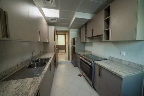 Huvila Al Rahmaniya, Sharjah, Arabiemiraatit 4 makuuhuonetta, 325 m2 № 50237 - kuva 5