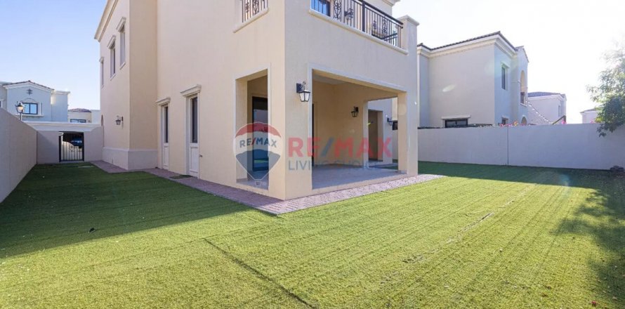 Huvila Arabian Ranches 2, Dubai, Arabiemiraatit 5 makuuhuonetta, 432 m2 № 67256