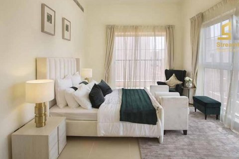 Huvila Nadd Al Sheba, Dubai, Arabiemiraatit 5 makuuhuonetta, 591.32 m2 № 63225 - kuva 8