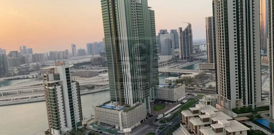 Kattohuoneisto Al Reem Island, Abu Dhabi, Arabiemiraatit 4 makuuhuonetta, 388 m2 № 74833