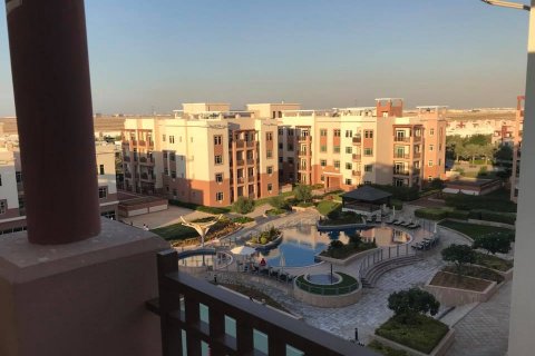 Kaupunkipientalo Al Ghadeer, Abu Dhabi, Arabiemiraatit 2 makuuhuonetta, 124 m2 № 67778 - kuva 8
