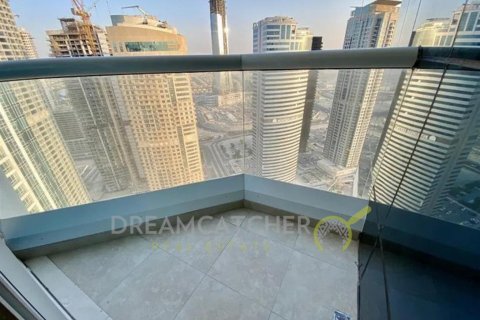 Huoneisto Jumeirah Lake Towers, Dubai, Arabiemiraatit 1 makuuhuone, 82.40 m2 № 70284 - kuva 4
