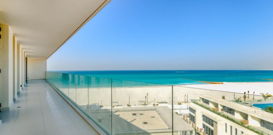 Huoneisto MAMSHA AL SAADIYAT Saadiyat Island, Abu Dhabi, Arabiemiraatit 4 makuuhuonetta, 487 m2 № 76463