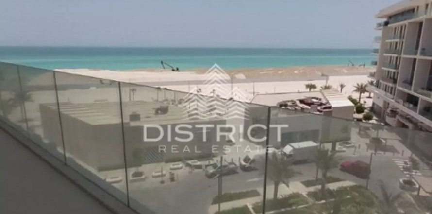 Huoneisto Saadiyat Island, Abu Dhabi, Arabiemiraatit 3 makuuhuonetta, 316 m2 № 78489