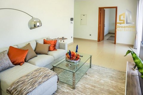 Huvila Nadd Al Sheba, Dubai, Arabiemiraatit 5 makuuhuonetta, 591.32 m2 № 63225 - kuva 1