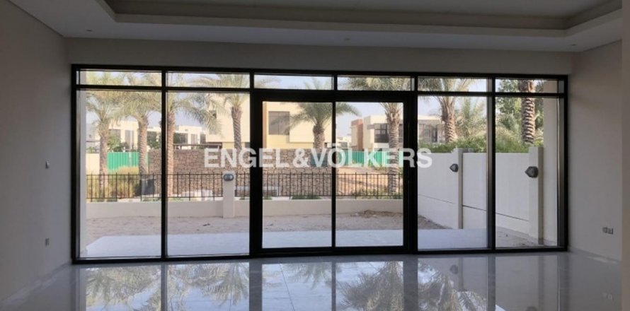 Villa à DAMAC Hills (Akoya by DAMAC), Dubai, EAU: 4 chambres, 251.02 m2 № 19556
