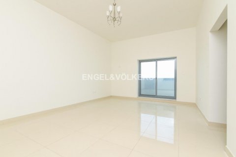 Appartement à vendre à  Dubai Sports City, Dubai, EAU 2 chambres, 119.66 m2 № 19489 - photo 7