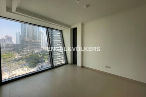 Appartement à vendre à  Downtown Dubai (Downtown Burj Dubai), Dubai, EAU 2 chambres, 133.31 m2 № 19539 - photo 4