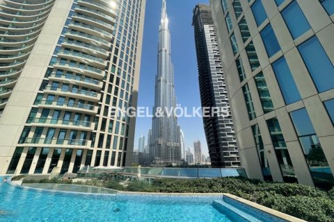 Appartement à vendre à  Downtown Dubai (Downtown Burj Dubai), Dubai, EAU 2 chambres, 133.31 m2 № 19539 - photo 15